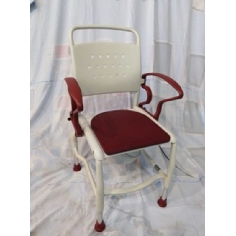 Кресло - стул с санитарным оснащением REBOTEC Киль